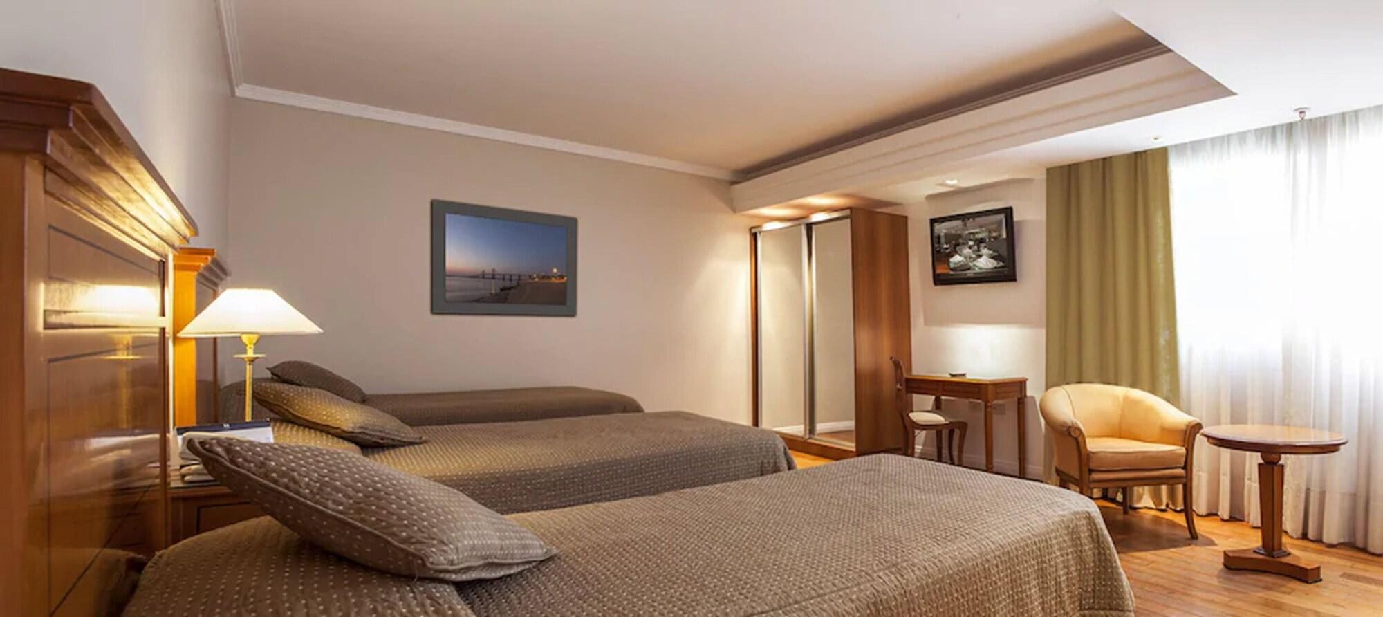 Gran Hotel Guarani กอร์เรียนเตส ภายนอก รูปภาพ